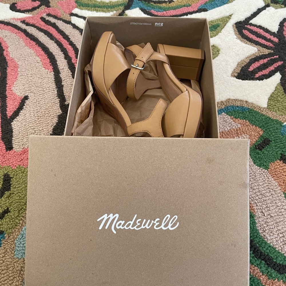 Madewell Heeled Platform Sandal in Amber Brown/Nude